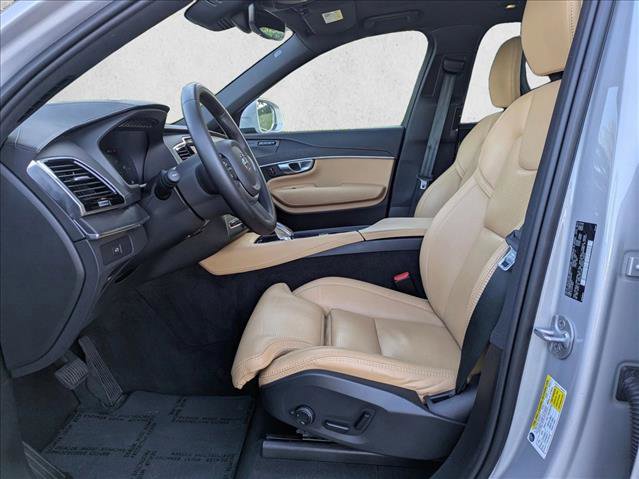 Used 2024 Volvo XC90 B6 Ultimate image 17