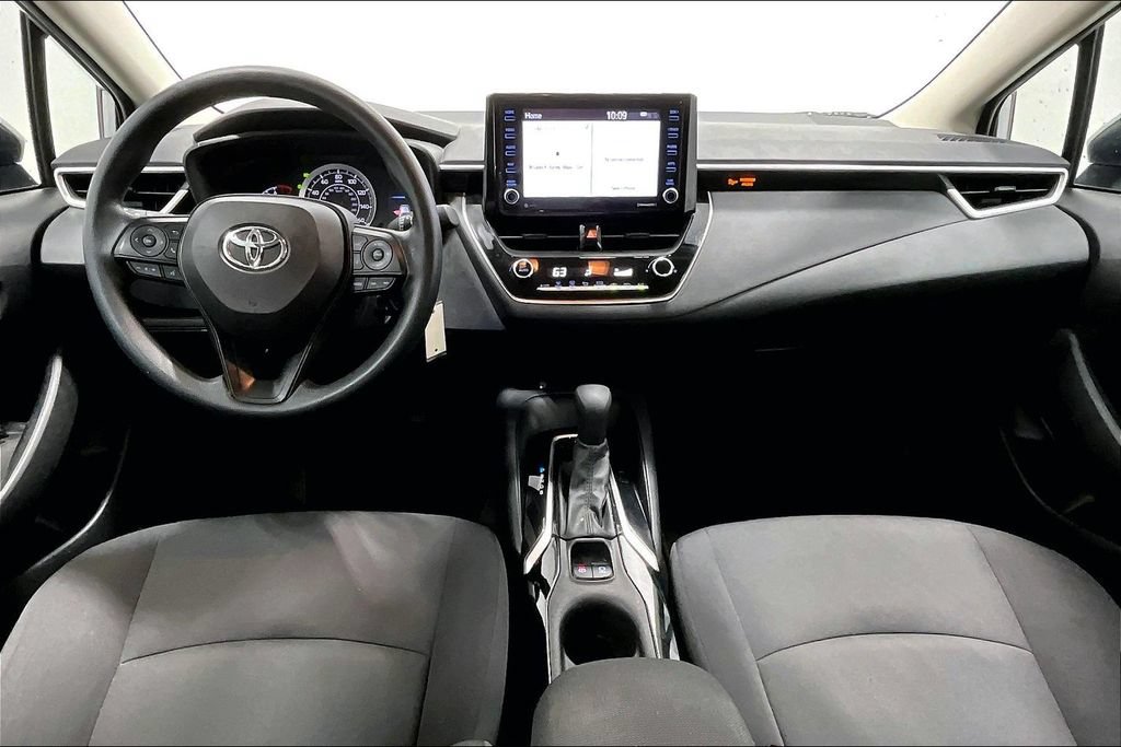 Used 2022 Toyota Corolla LE FWD image 18