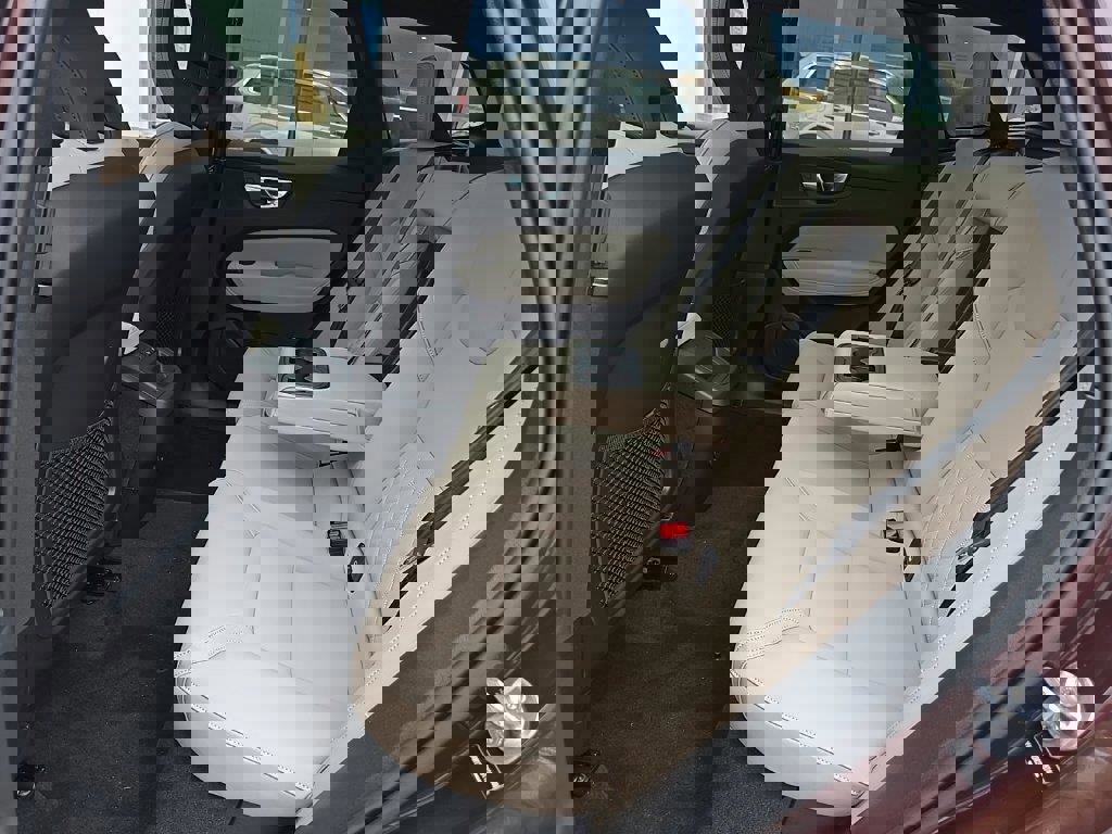 New 2026 Volvo XC60 B5 Plus w/ Climate Package image 8