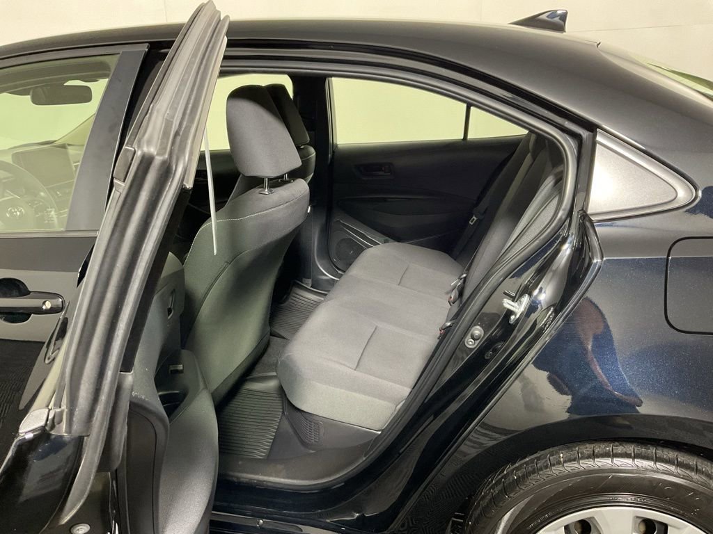 Used 2023 Toyota Corolla LE w/ Carpet Mat Package (TMS) image 31