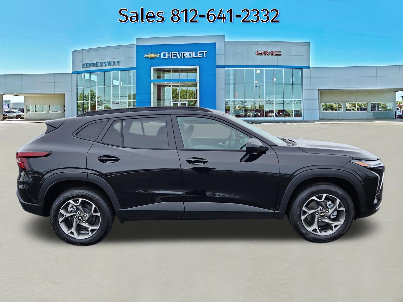 New 2026 Chevrolet Trax LT w/ Driver Confidence Package image 5