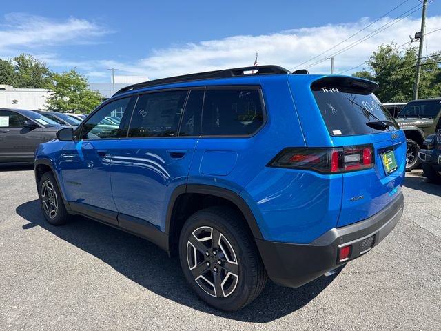 New 2026 Jeep Cherokee Laredo AWD/4WD image 11