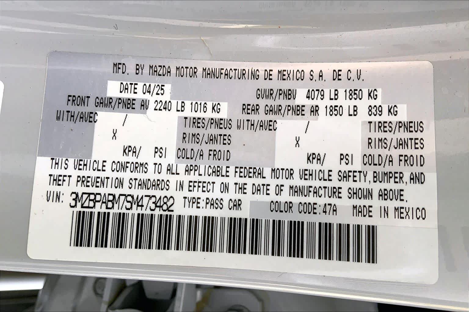 Certified 2025 MAZDA MAZDA3 s FWD image 34