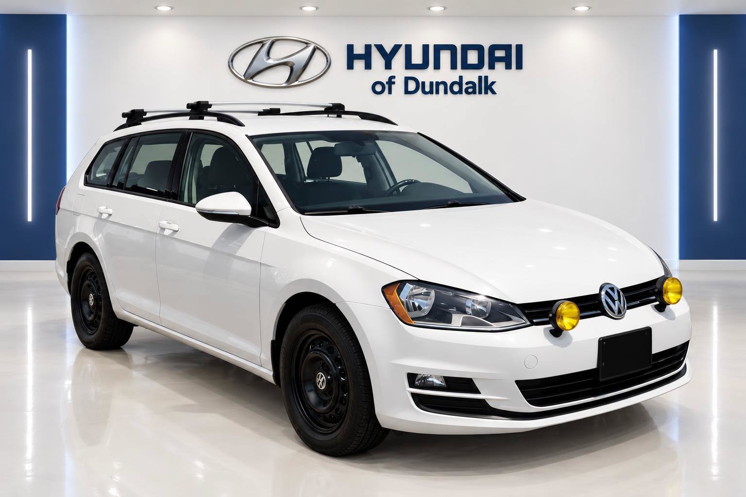 Used 2017 Volkswagen Golf S AWD/4WD image 3