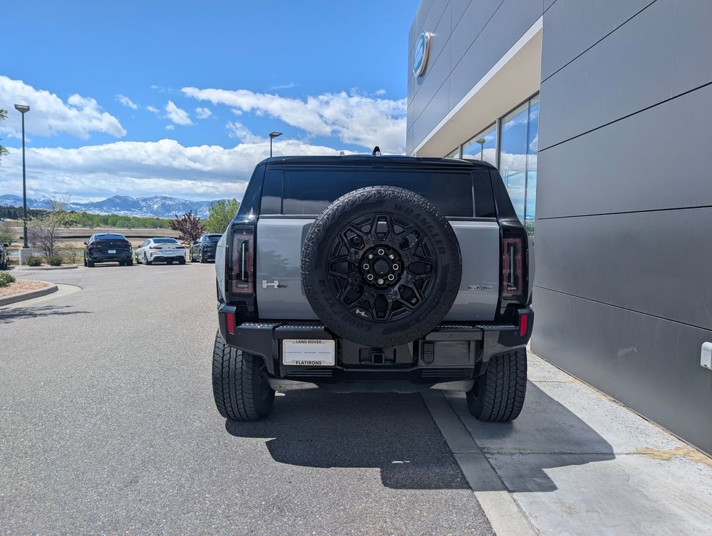 Used 2024 GMC Hummer EV 2X w/ LPO, Illumination Package AWD/4WD image 4