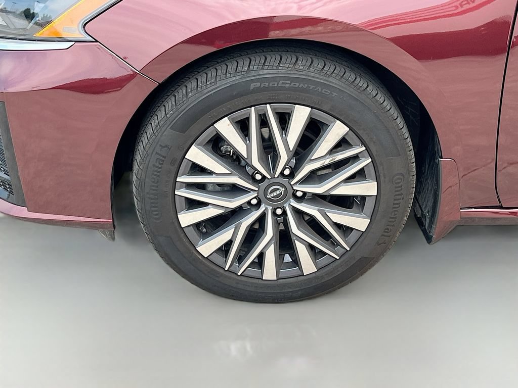 Used 2023 Nissan Altima 2.5 SV AWD/4WD image 29