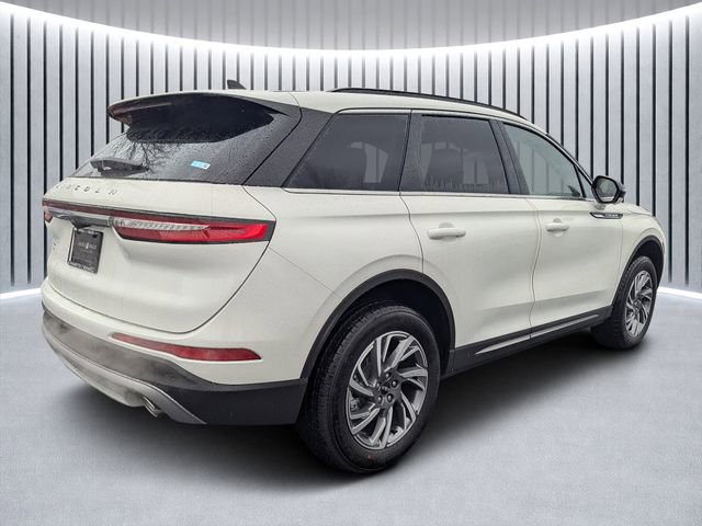 New 2026 Lincoln Corsair Premiere image 3