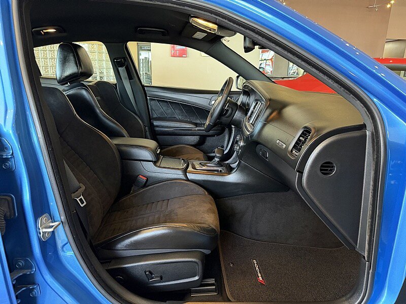 Used 2023 Dodge Charger Scat Pack w/ Daytona Edition Group RWD image 17