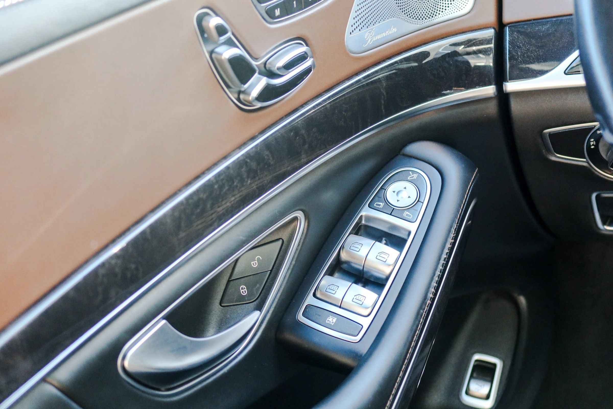 Used 2018 Mercedes-Benz S 560 4MATIC Sedan image 13