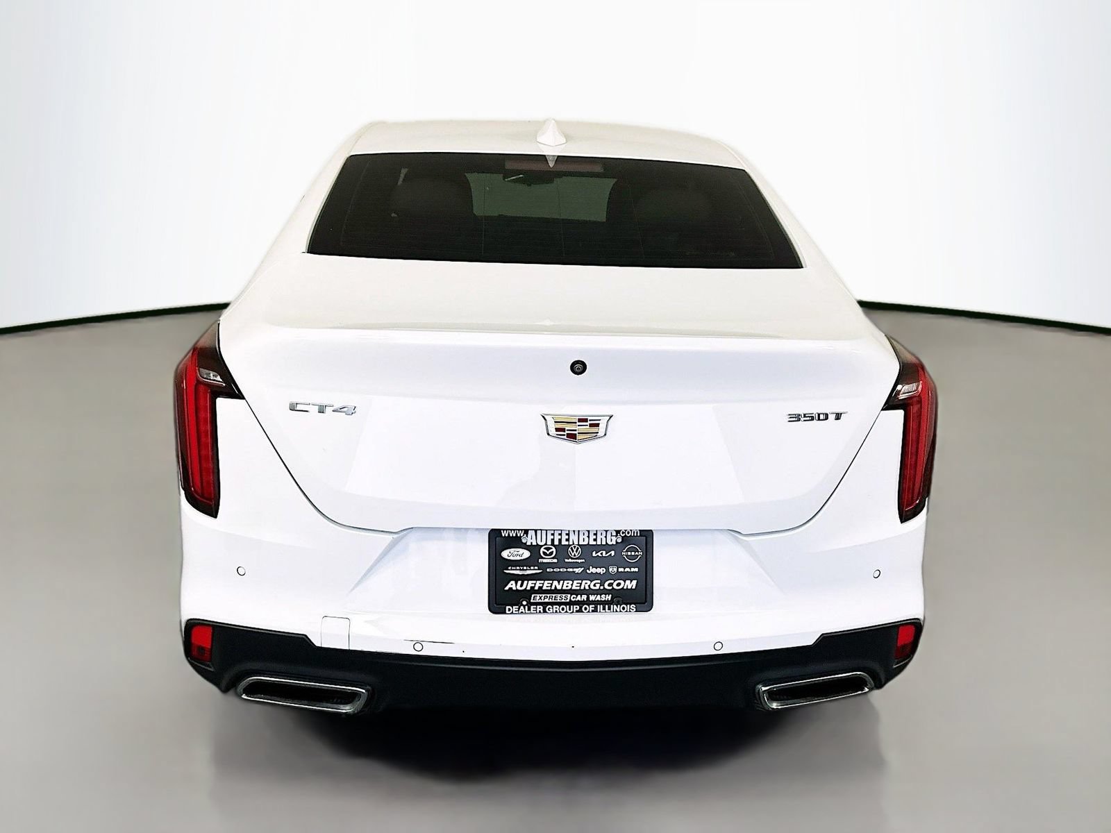 Used 2022 Cadillac CT4 Luxury w/ Sun And Sound Package RWD image 6
