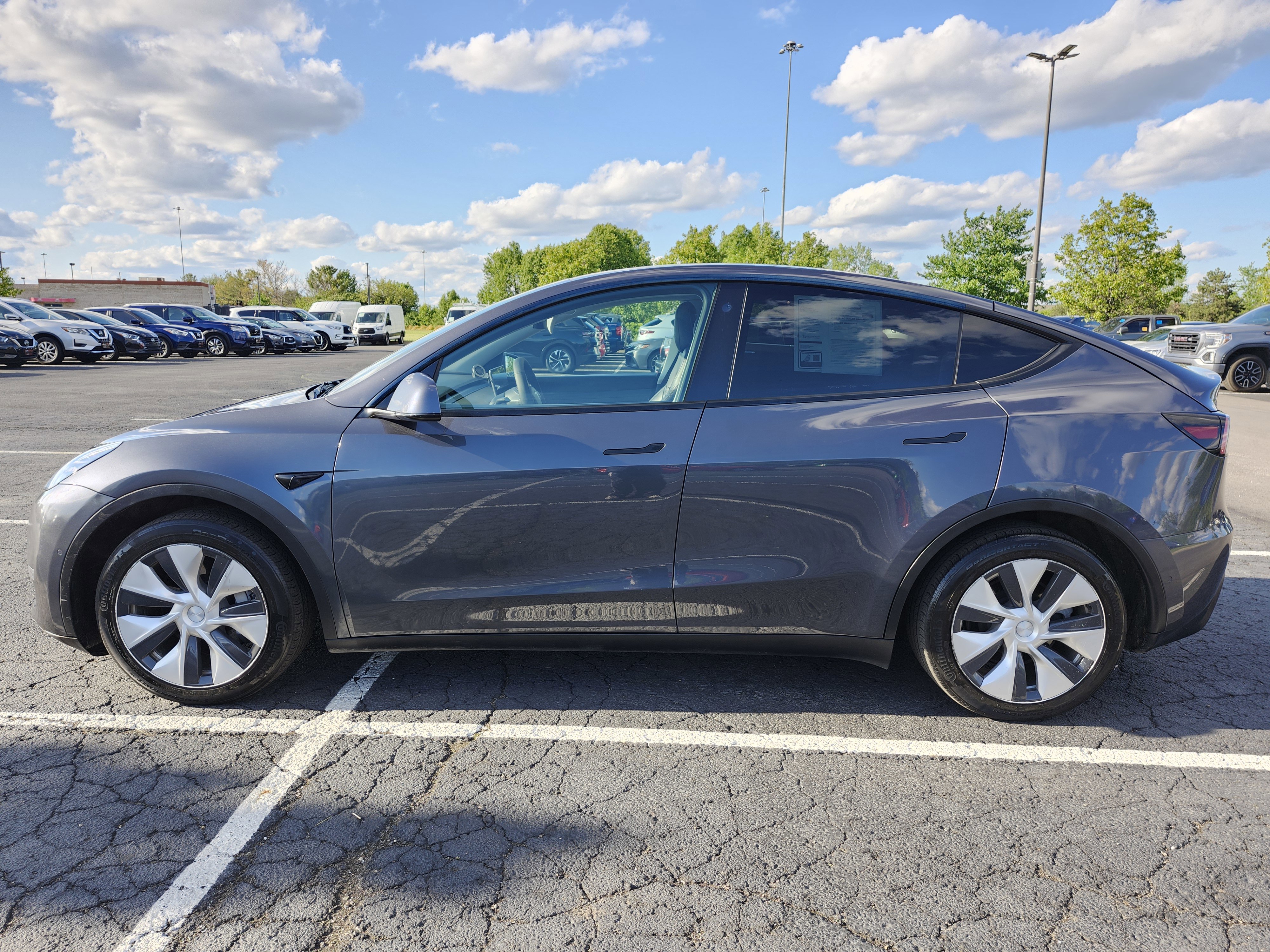 Used 2021 Tesla Model Y Long Range AWD/4WD image 12