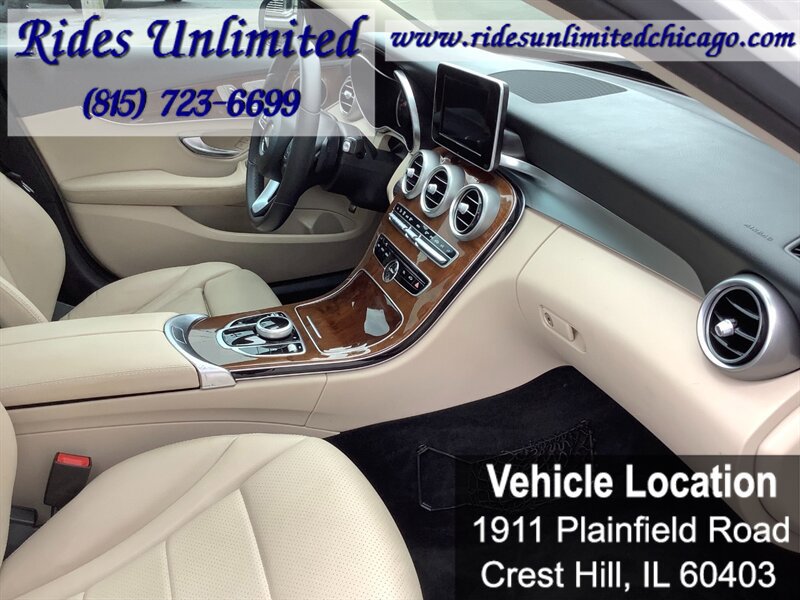 Used 2017 Mercedes-Benz C 300 Sedan image 23