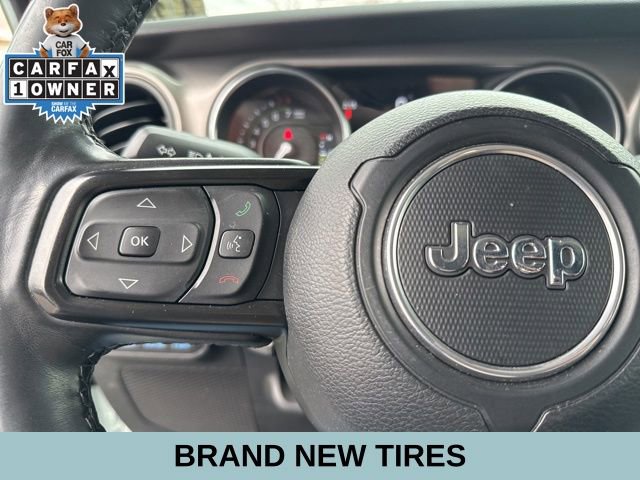 Used 2023 Jeep Wrangler Unlimited w/ Cold Weather Group image 39