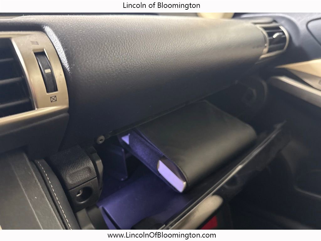 Used 2016 Lexus IS 300 AWD image 43