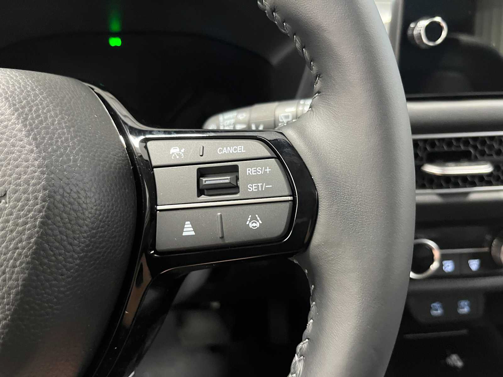 New 2027 Honda HR-V EX-L image 18