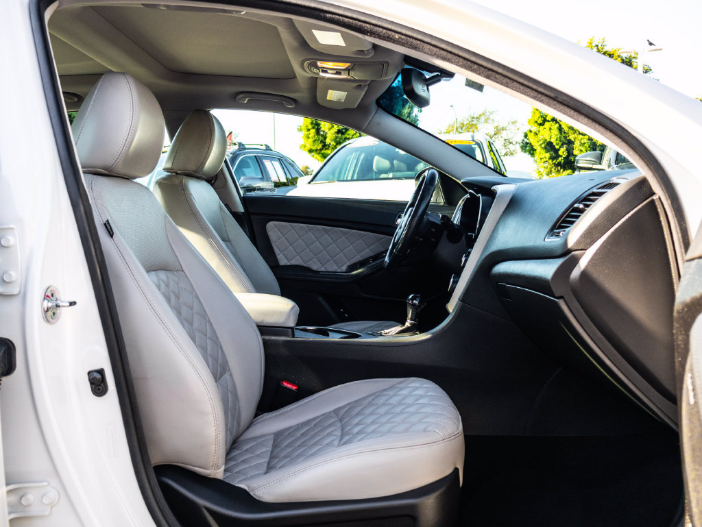 Used 2014 Kia Optima SX FWD image 18