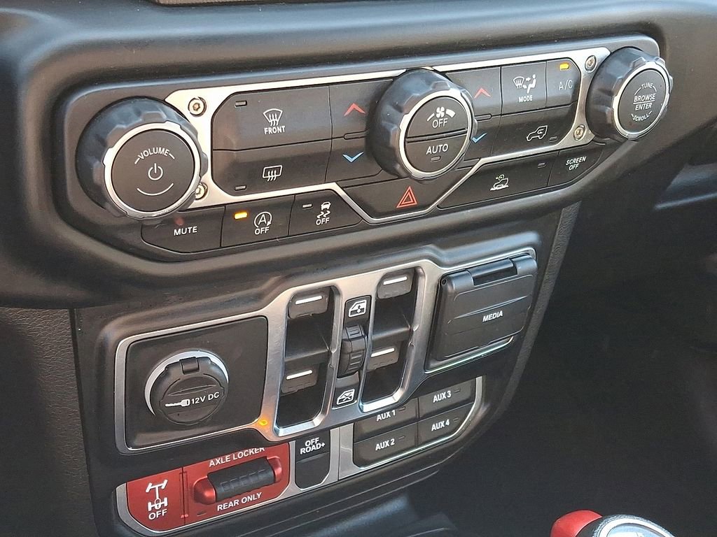 Used 2022 Jeep Gladiator Mojave w/ LED Lighting Group image 16