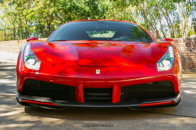 Used 2017 Ferrari 488 GTB image 13