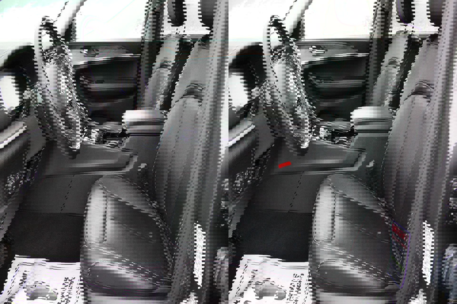 Used 2022 Jeep Grand Cherokee Limited image 16