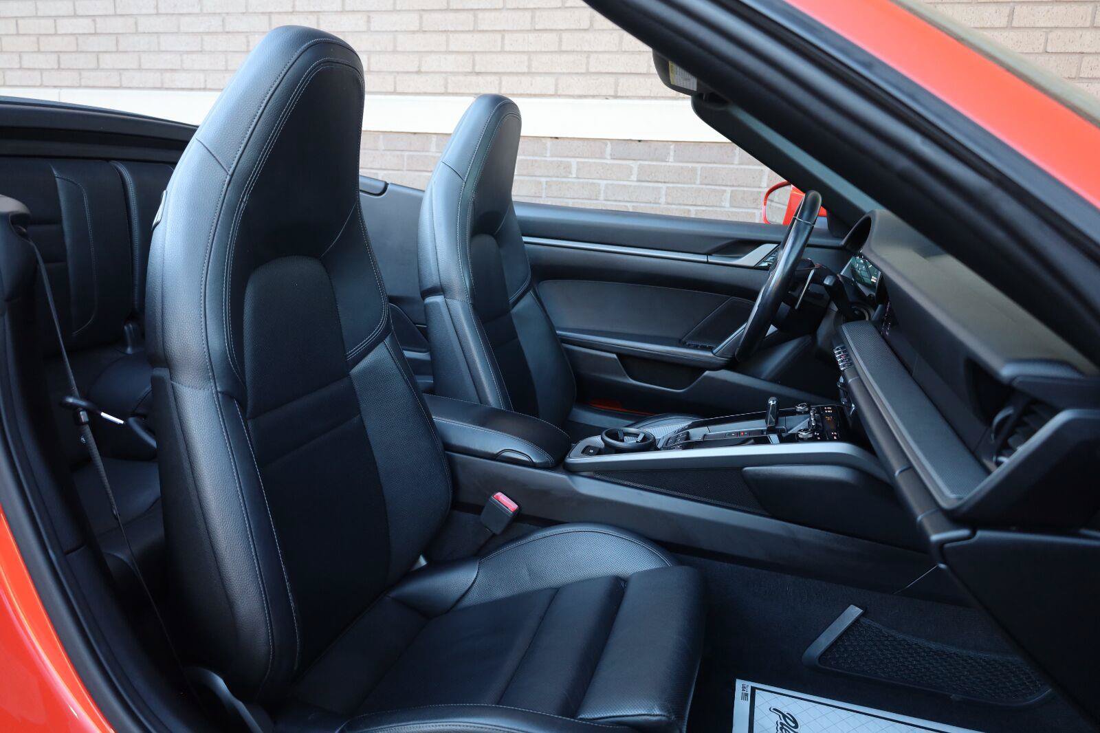 Used 2021 Porsche 911 Carrera w/ Premium Package RWD image 35