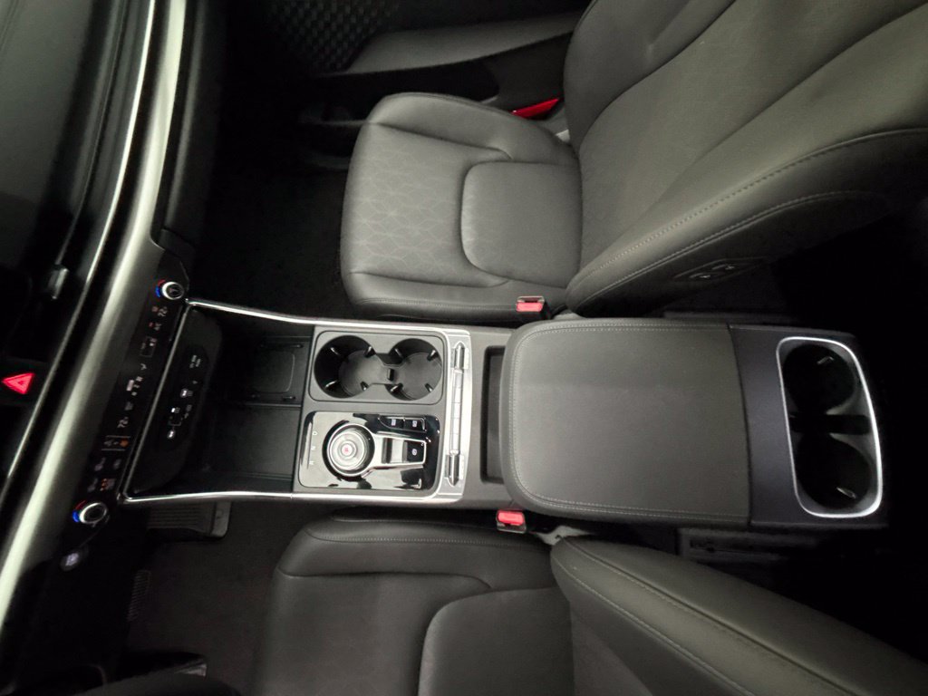 Certified 2026 Kia Carnival SX FWD image 14