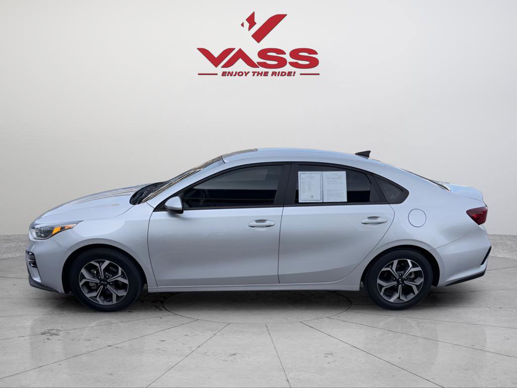 Used 2020 Kia Forte LXS image 2