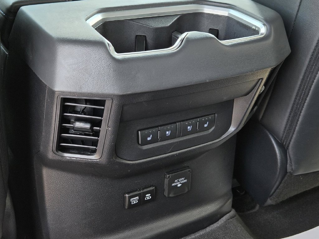 Used 2025 Toyota Tundra Platinum AWD/4WD image 41
