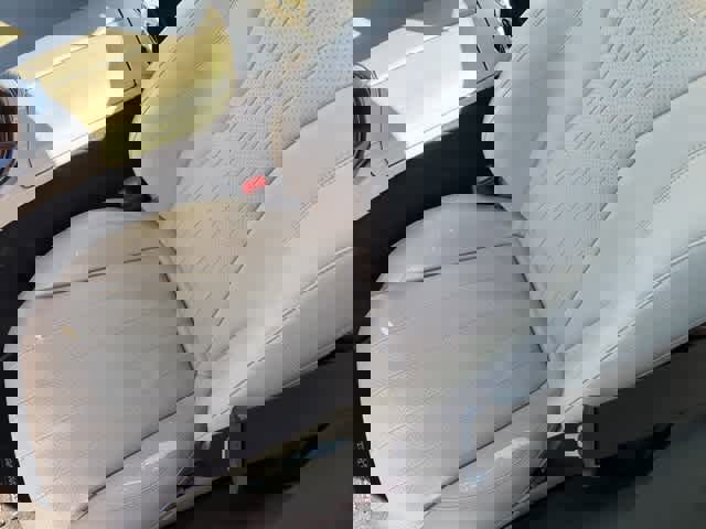 Used 2019 Mercedes-Benz E 300 image 12