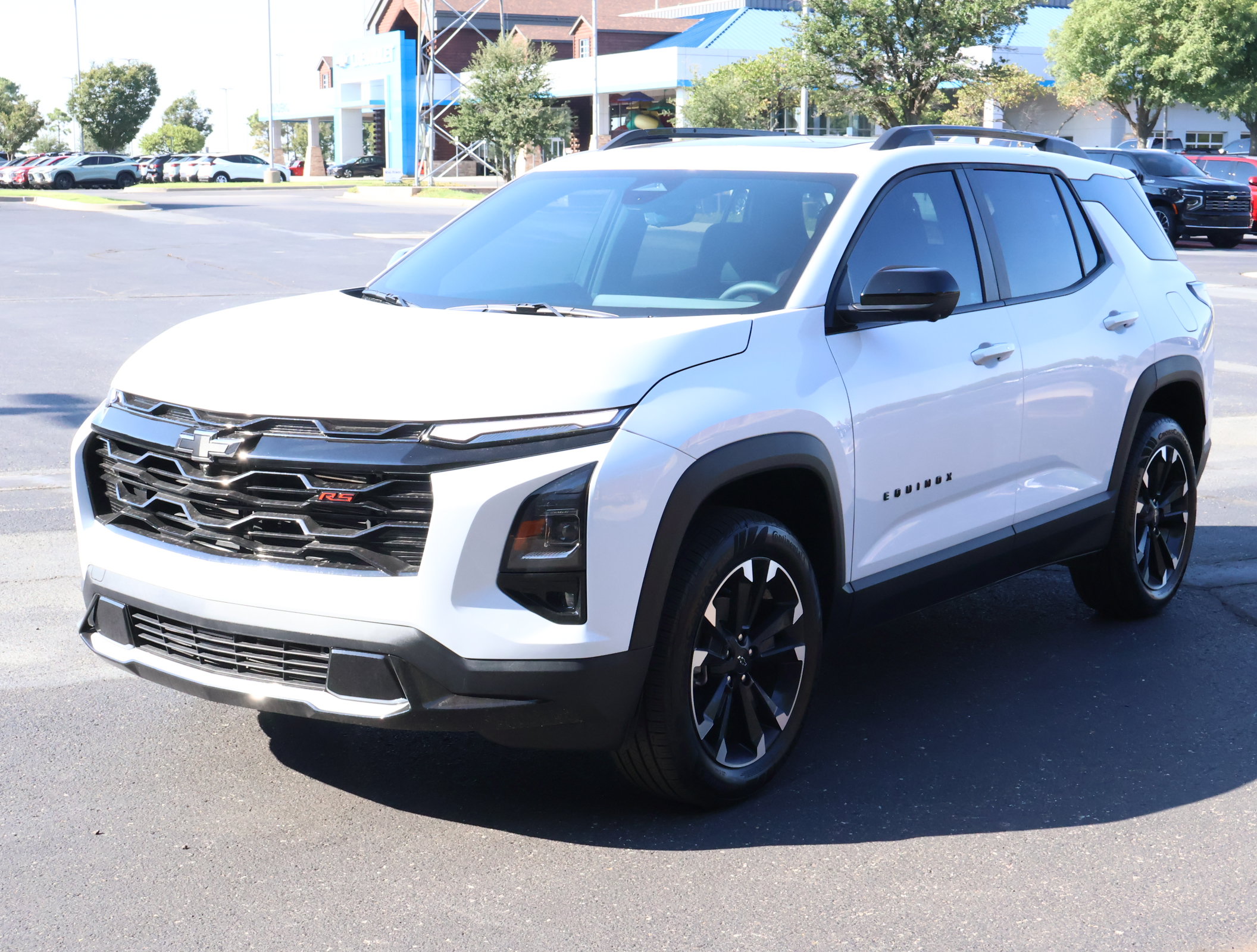 New 2027 Chevrolet Equinox RS w/ Safety and Technology Package FWD image 32