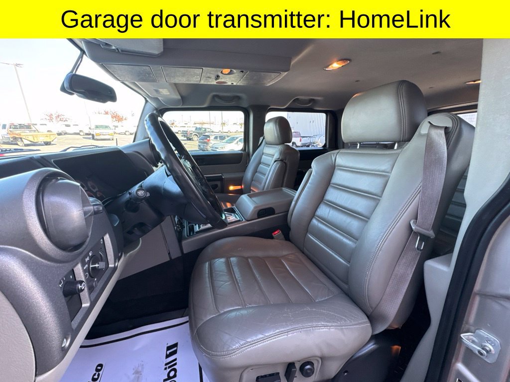 Used 2004 HUMMER H2 w/ Preferred Equipment Group AWD/4WD image 11