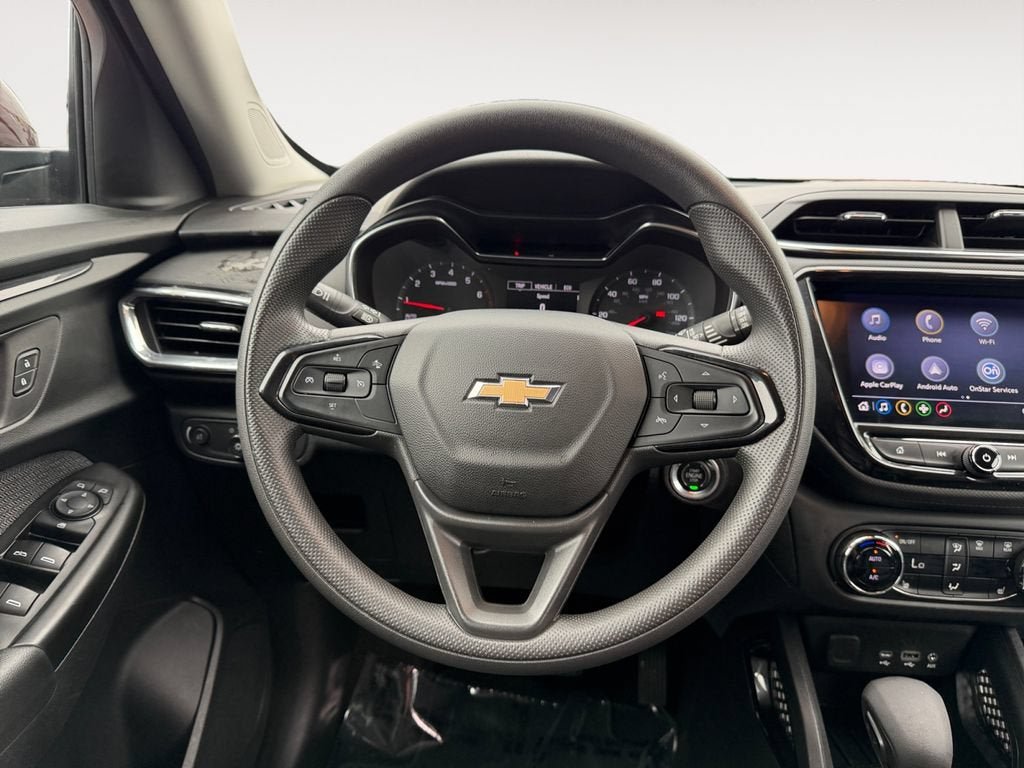 Used 2022 Chevrolet TrailBlazer LT w/ Convenience Package FWD image 13