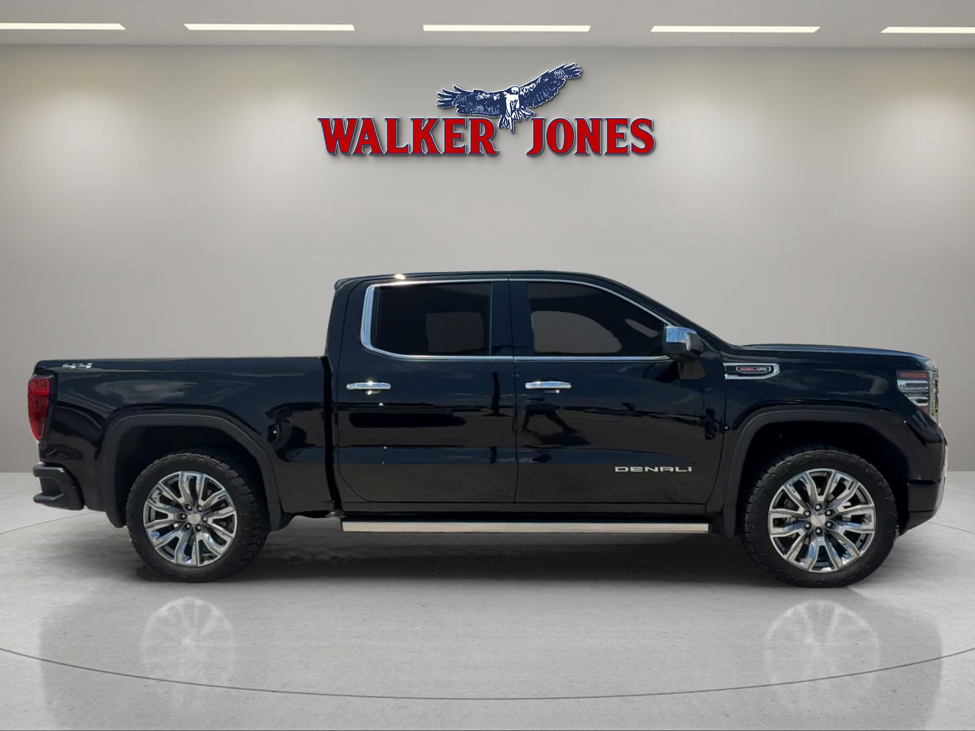 Used 2024 GMC Sierra 1500 Denali w/ Denali Reserve Package image 2