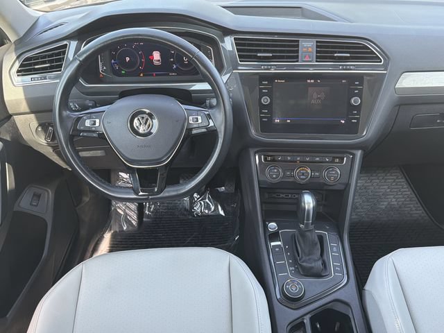 Used 2019 Volkswagen Tiguan SEL w/ 3rd Row Seat Package AWD/4WD image 25