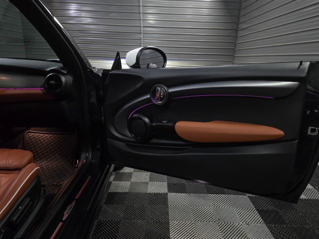 Used 2022 MINI Cooper John Cooper Works w/ Driver Assistance Package FWD image 31