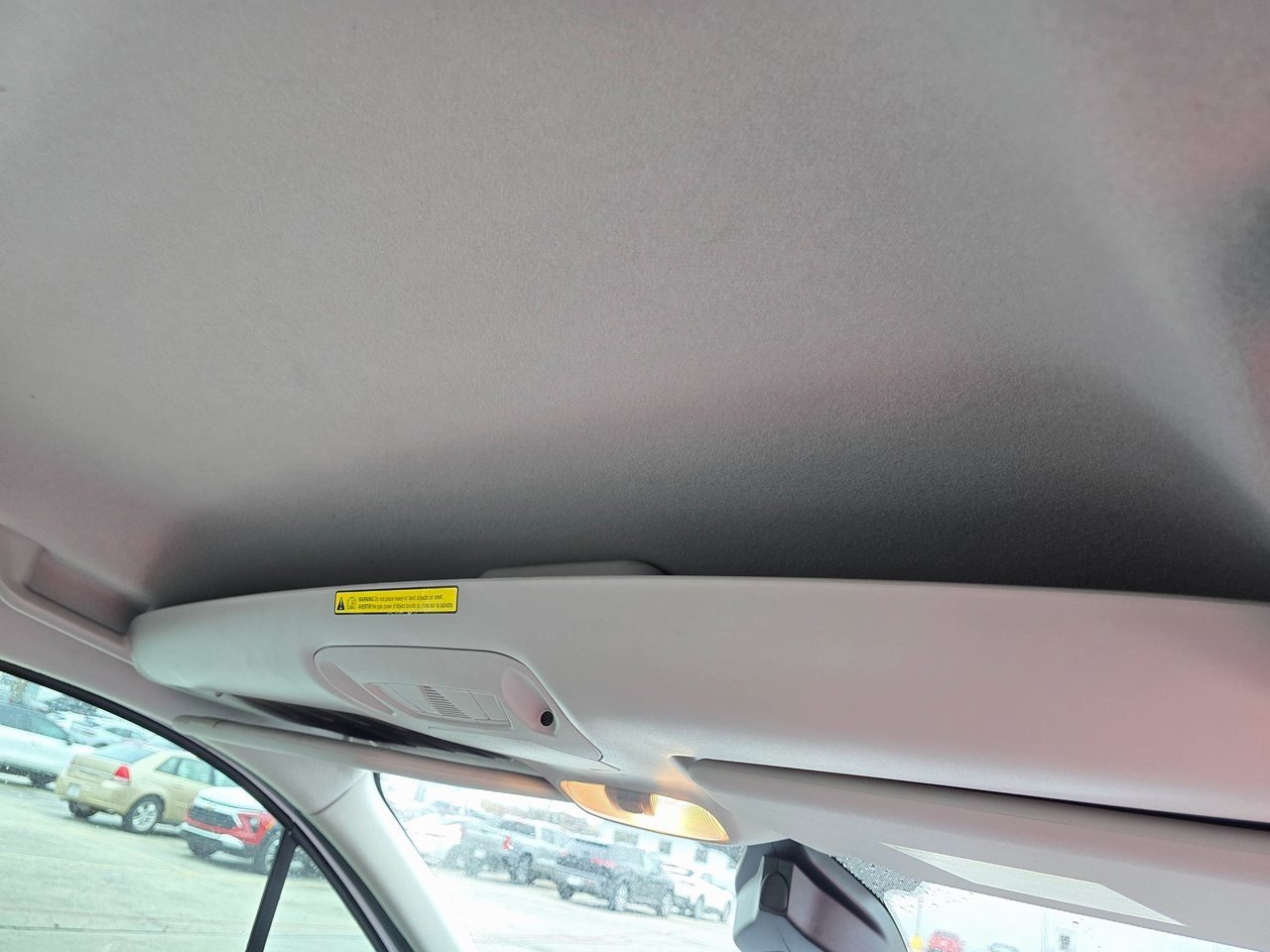 Used 2022 Ford Transit Connect XL image 40