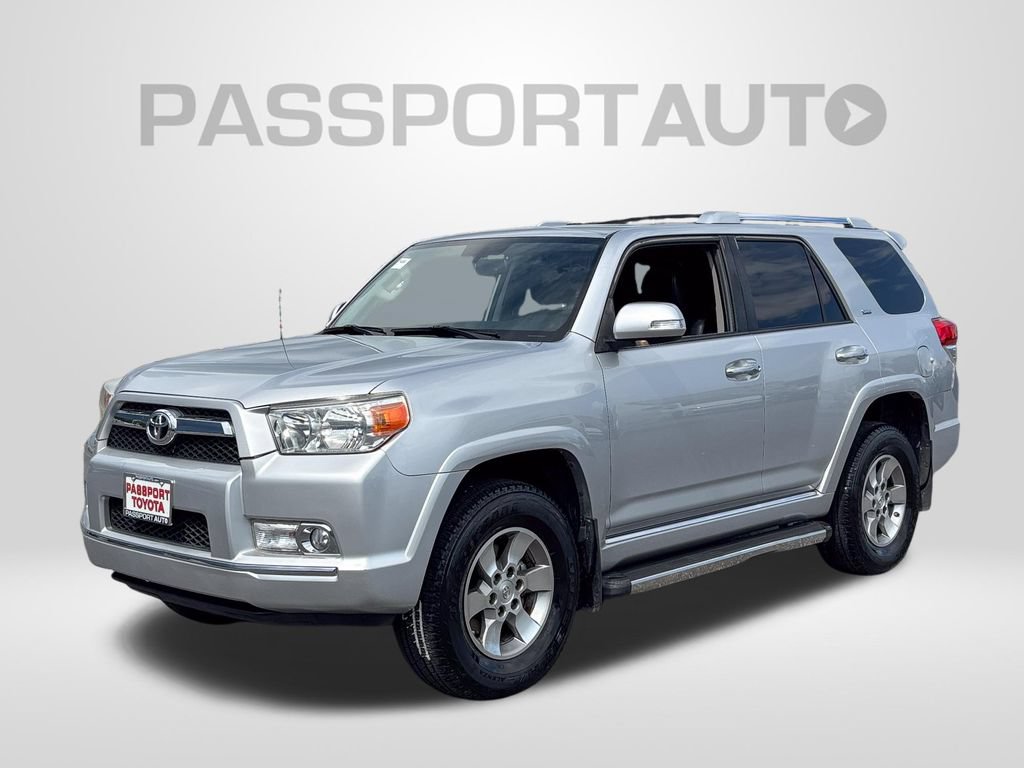 Used 2013 Toyota 4Runner SR5 w/ Premium Pkg AWD/4WD image 1