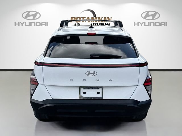 Used 2024 Hyundai Kona SEL image 6