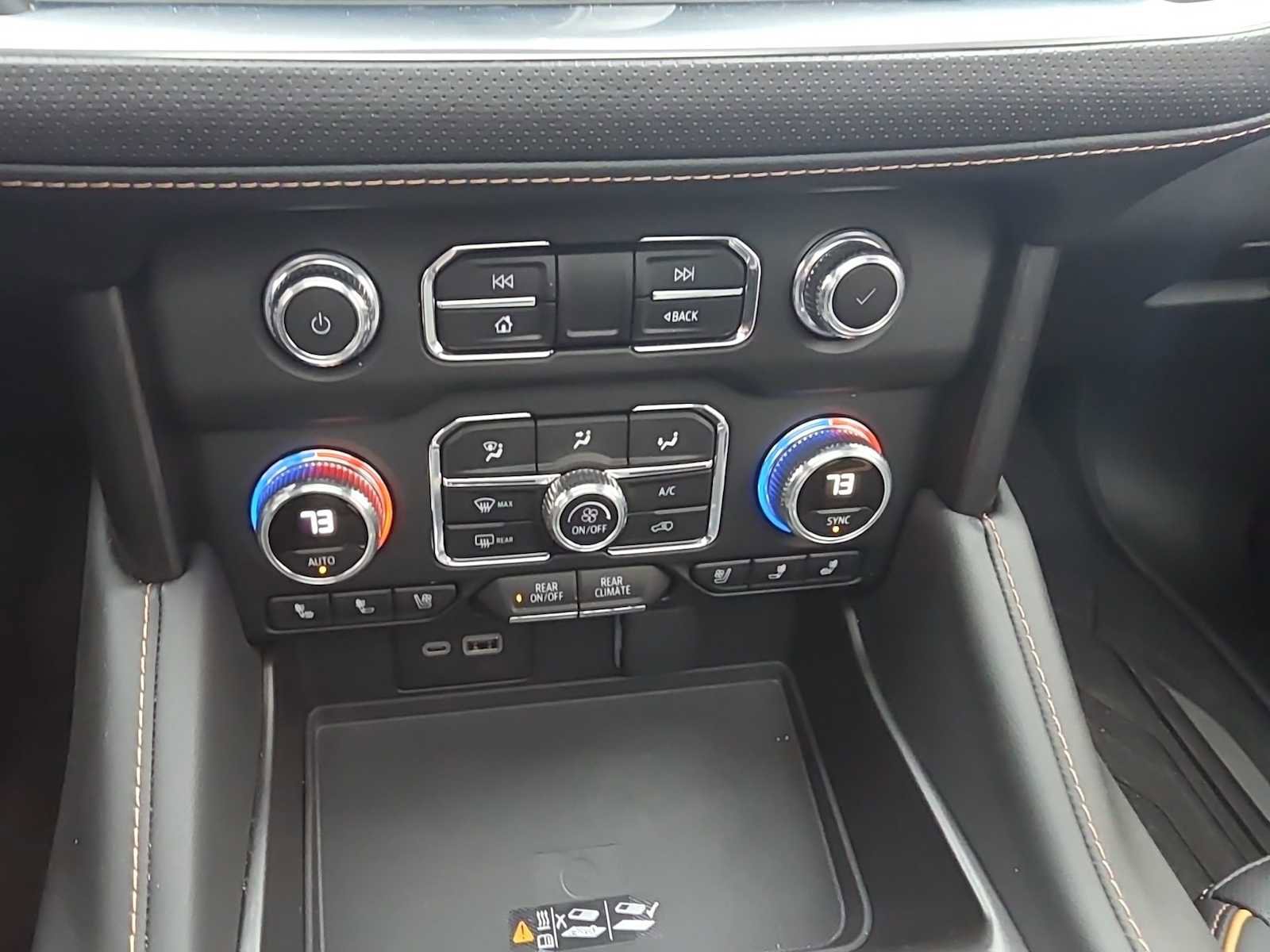 Used 2023 GMC Yukon AT4 w/ AT4 Premium Plus Package image 19