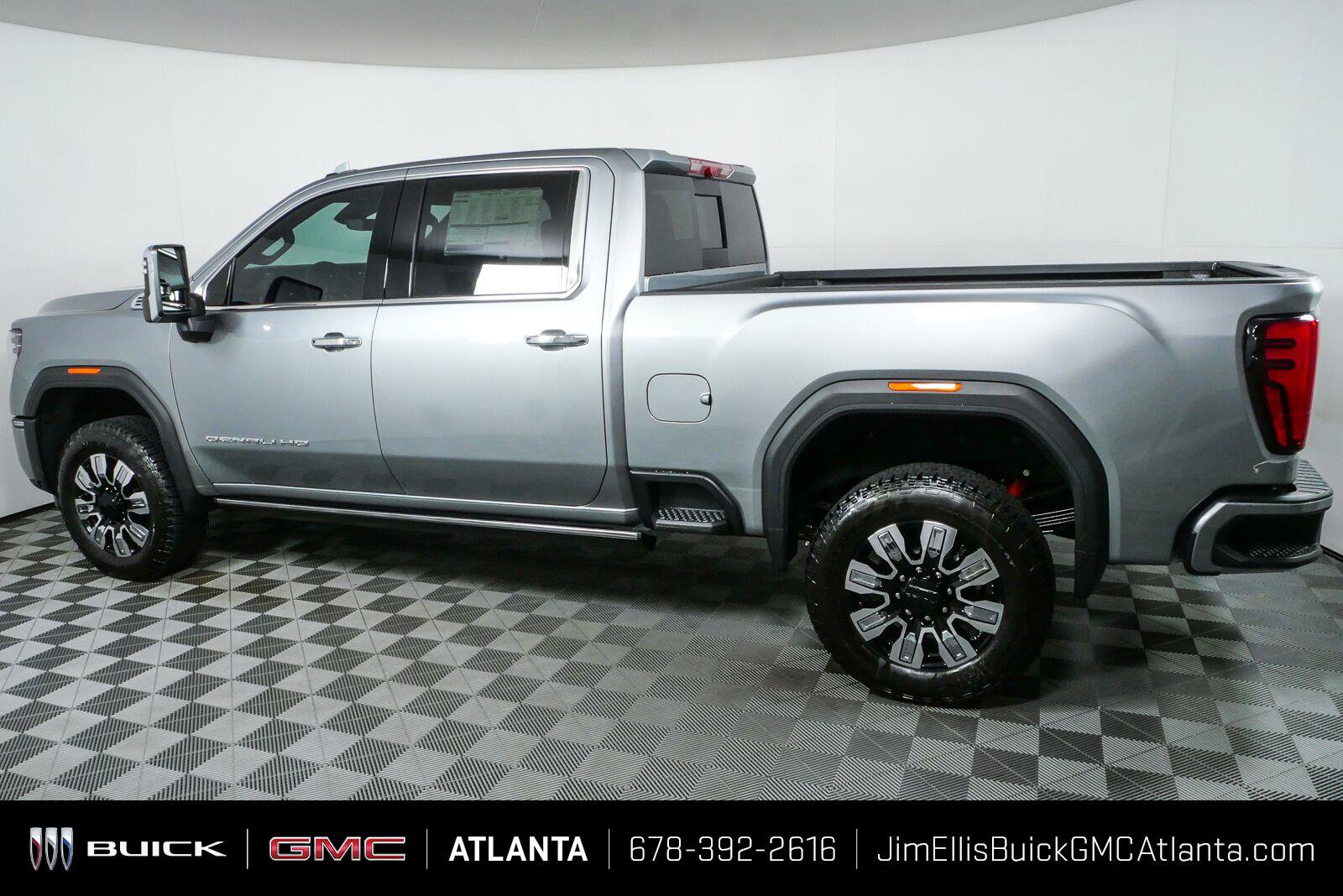 New 2026 GMC Sierra 2500 Denali w/ Denali Reserve Package AWD/4WD image 31