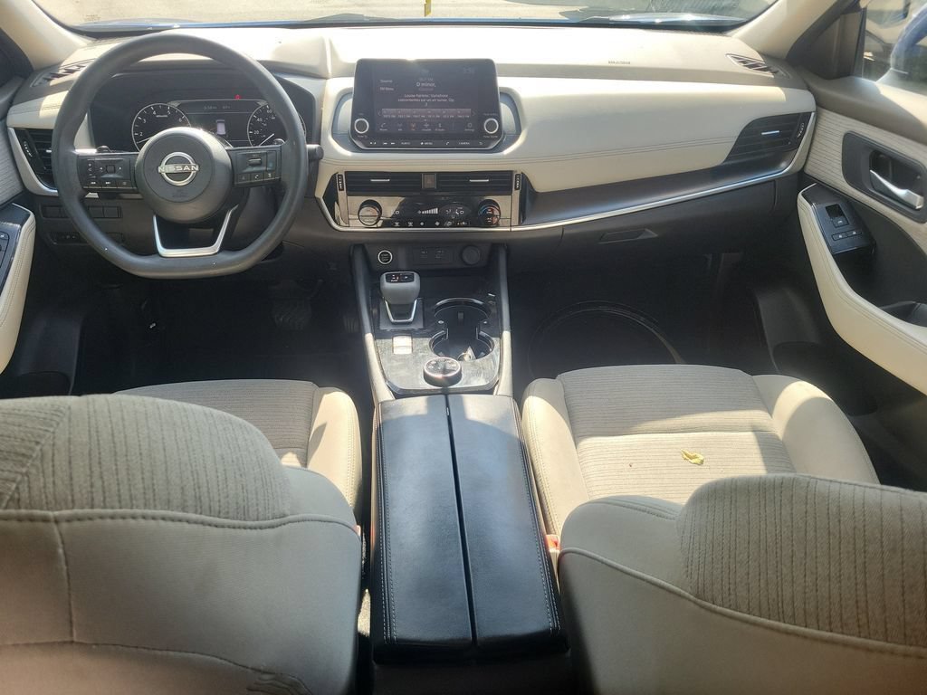 Used 2022 Nissan Rogue SV AWD/4WD image 10