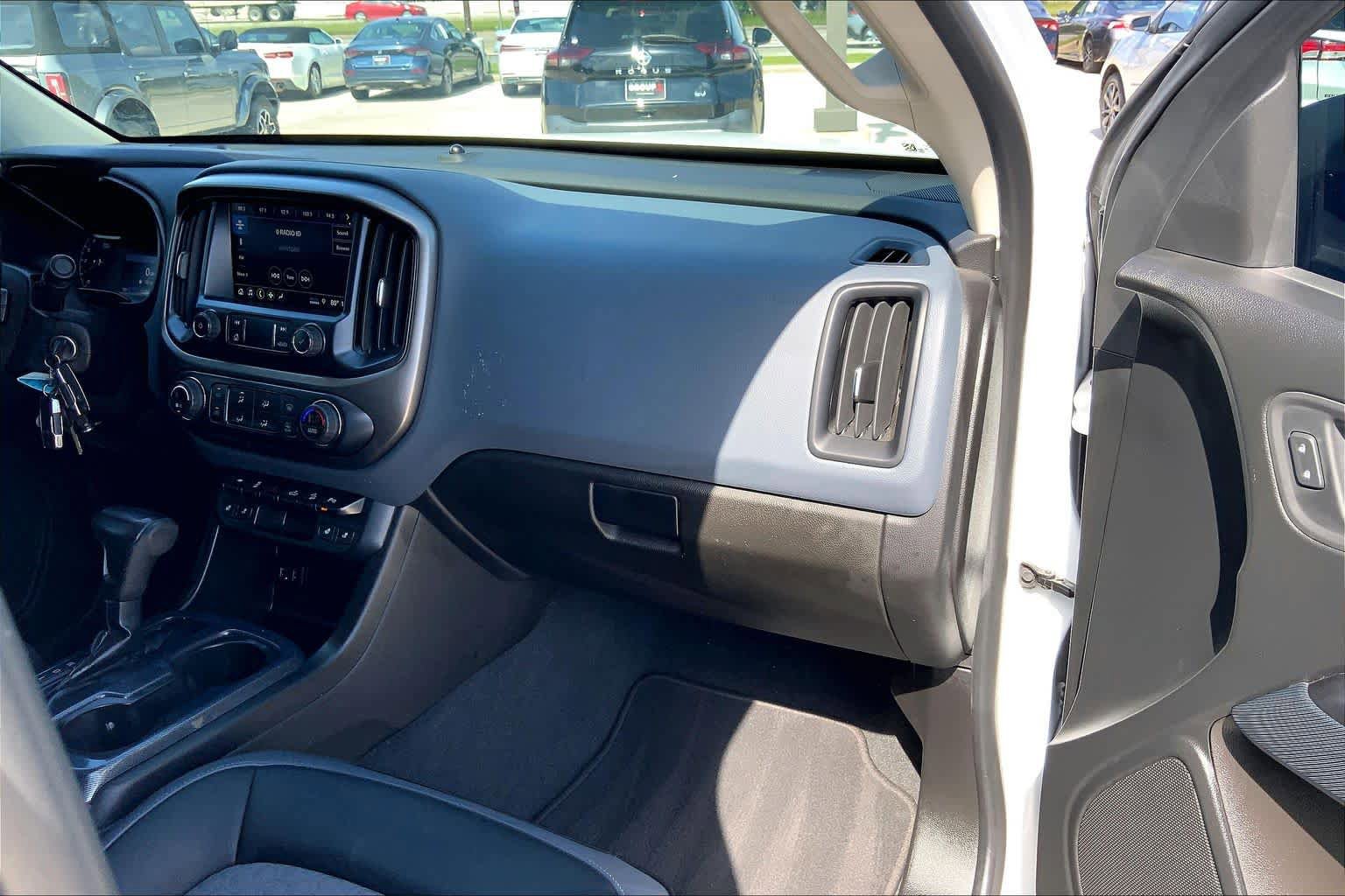 Used 2021 Chevrolet Colorado Z71 AWD/4WD image 18