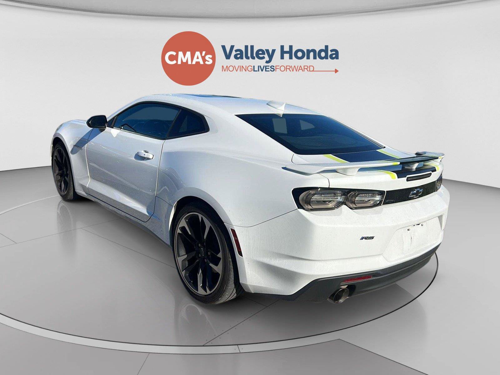 Used 2023 Chevrolet Camaro LT RWD image 2