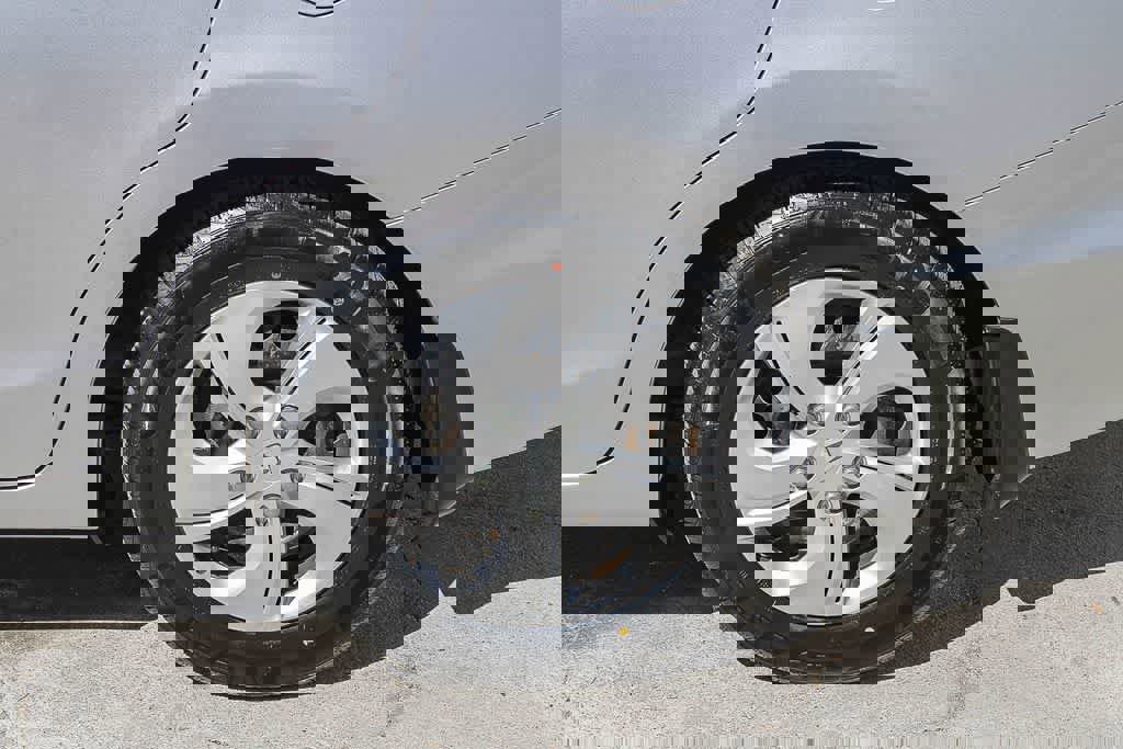 Used 2015 Honda Civic LX image 6