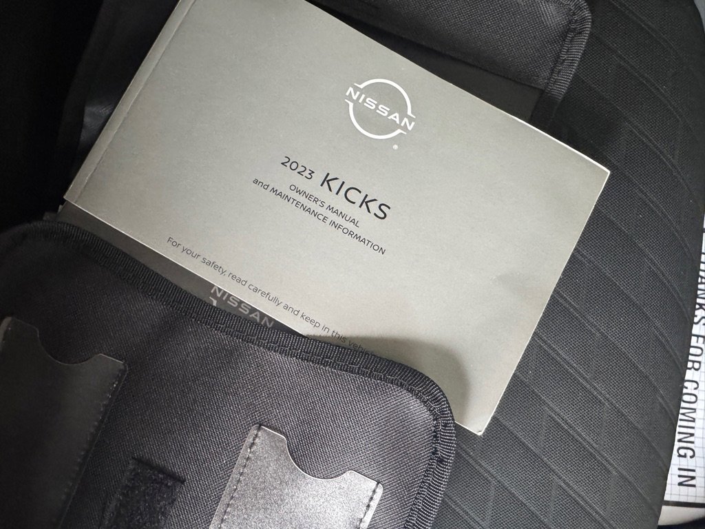 Used 2023 Nissan Kicks SR image 22