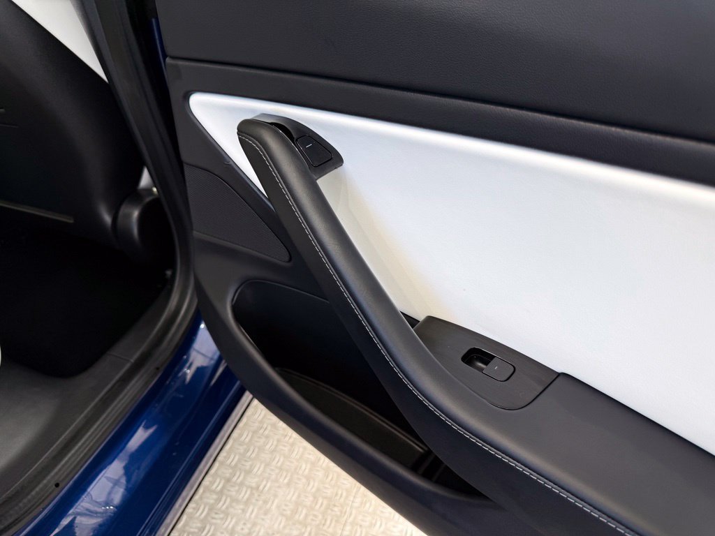 Used 2019 Tesla Model 3 Long Range RWD image 25