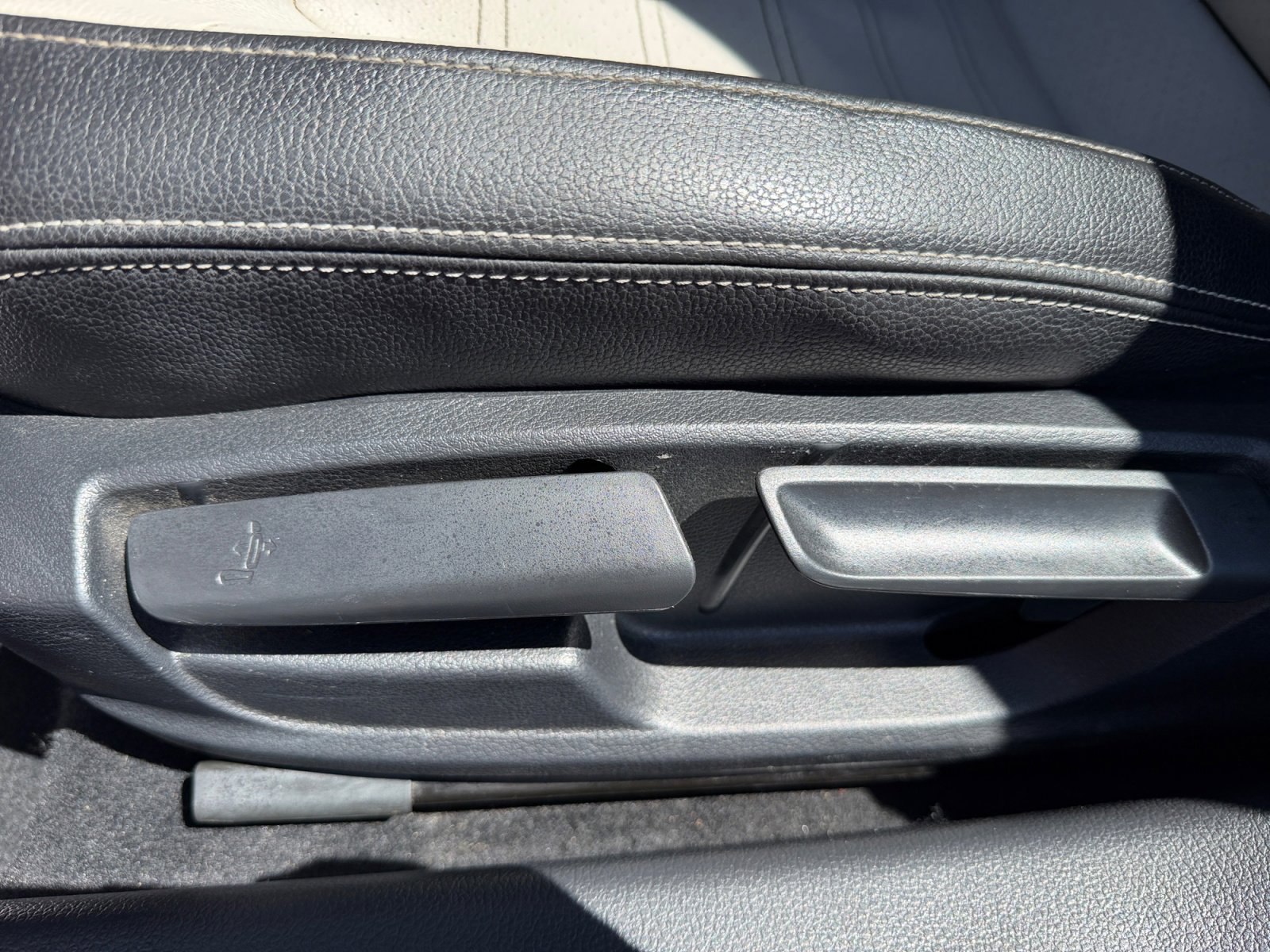 Used 2016 Volkswagen Jetta Sport image 14