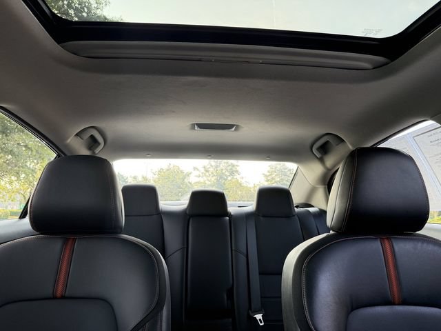 Used 2025 Nissan Sentra SR w/ SR Premium Package FWD image 24
