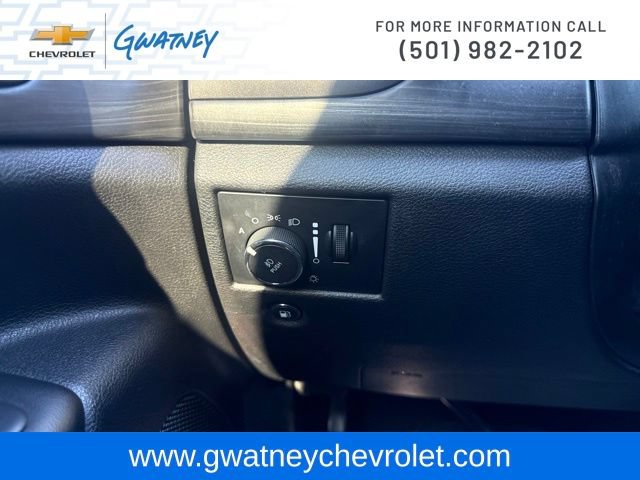 Used 2019 Jeep Grand Cherokee Laredo AWD/4WD image 19