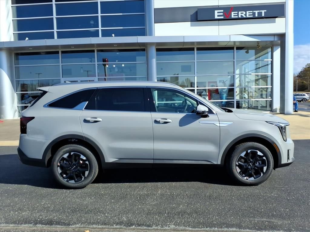 New 2026 Kia Sorento S w/ S Panoramic Sunroof Package AWD/4WD image 3