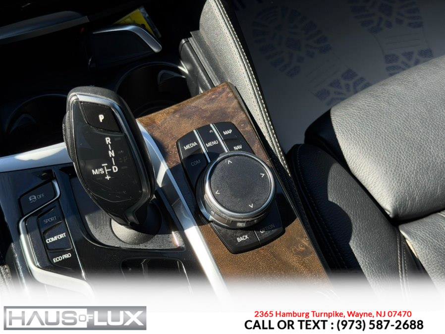 Used 2018 BMW 530i xDrive w/ M Sport Package AWD/4WD image 29
